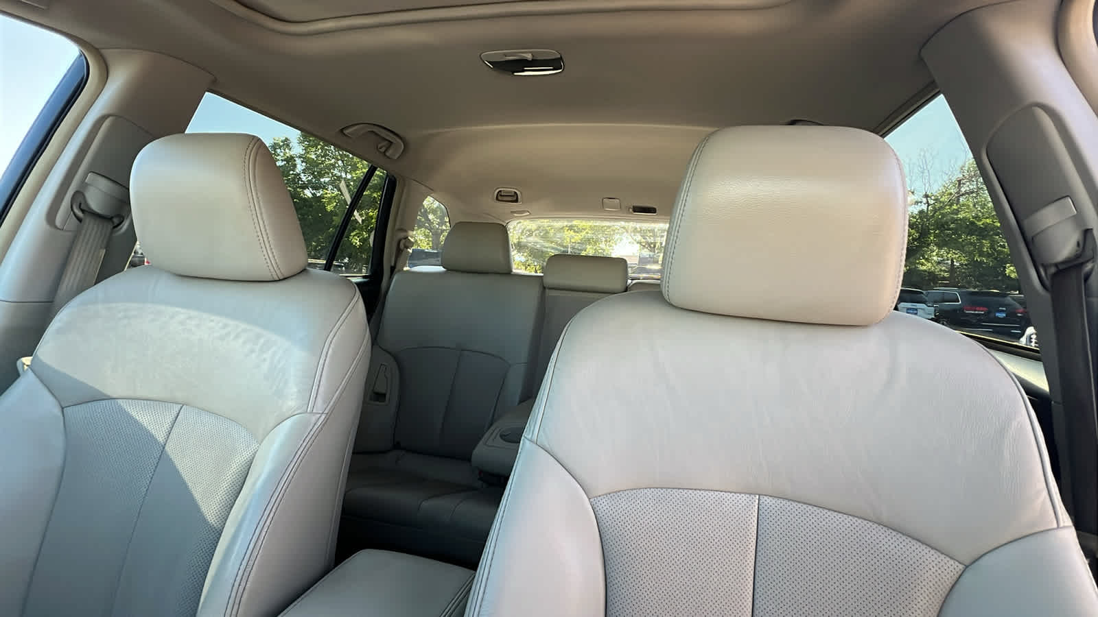 2014 Subaru Outback 2.5i Limited 11