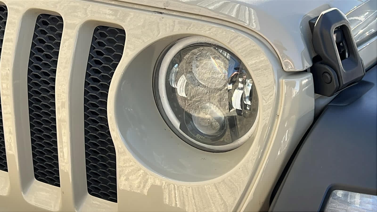 Thumbnail: 2022 Jeep Wrangler - 2