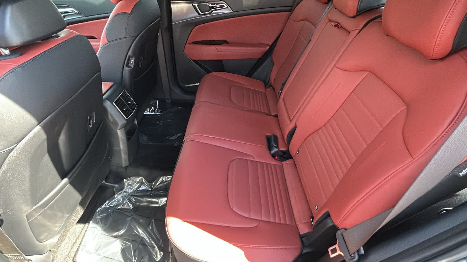 Thumbnail: 2025 Kia Sportage - 24