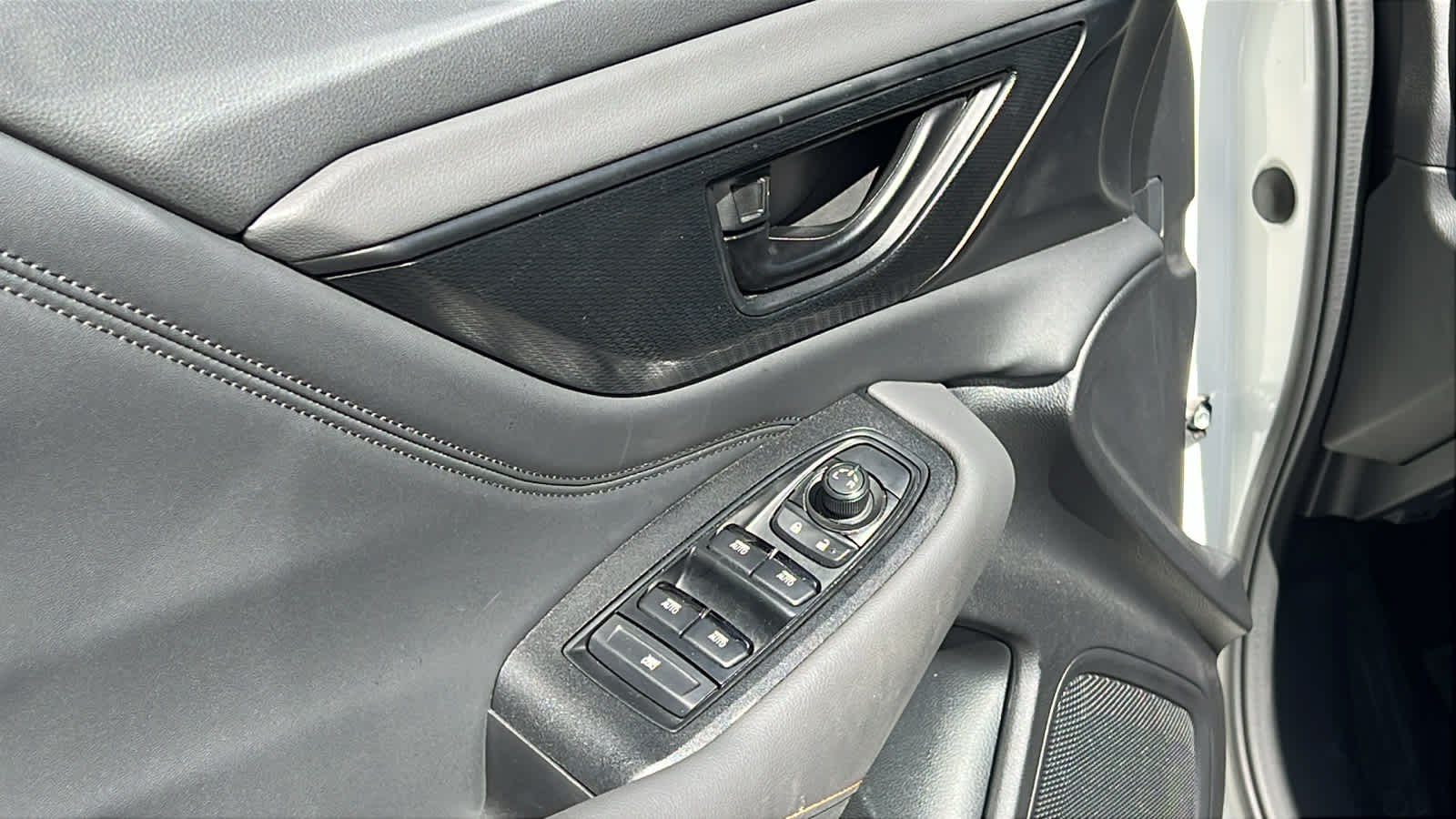 Thumbnail: 2023 Subaru Outback - 23