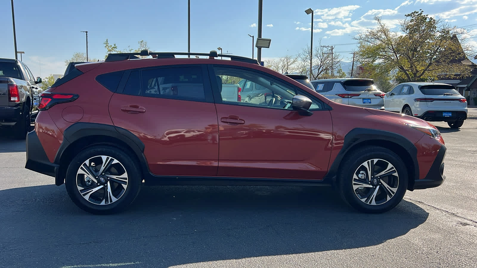2025 Subaru Crosstrek Premium photo 3