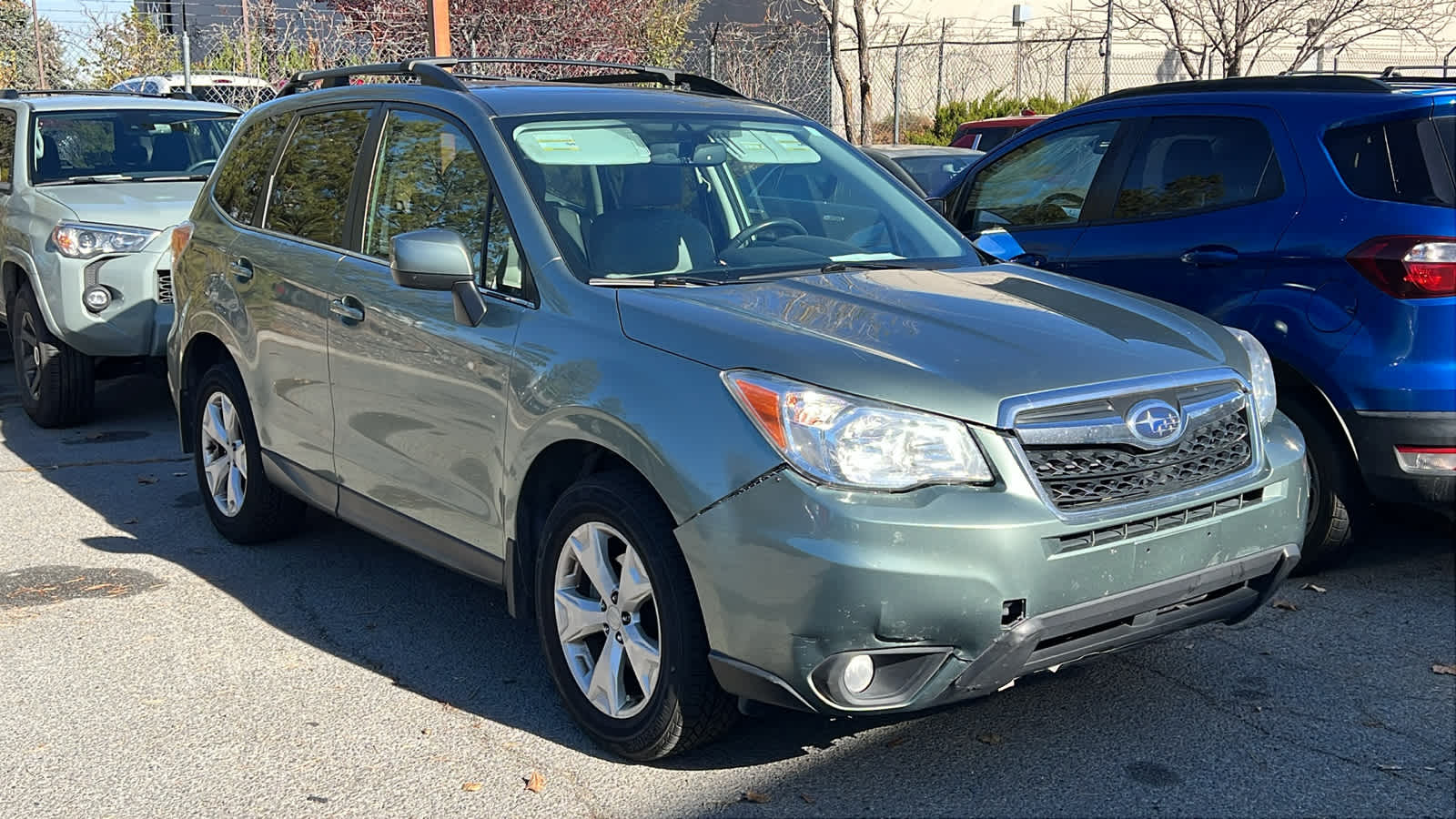 2014 Subaru Forester 2.5i Limited photo 2