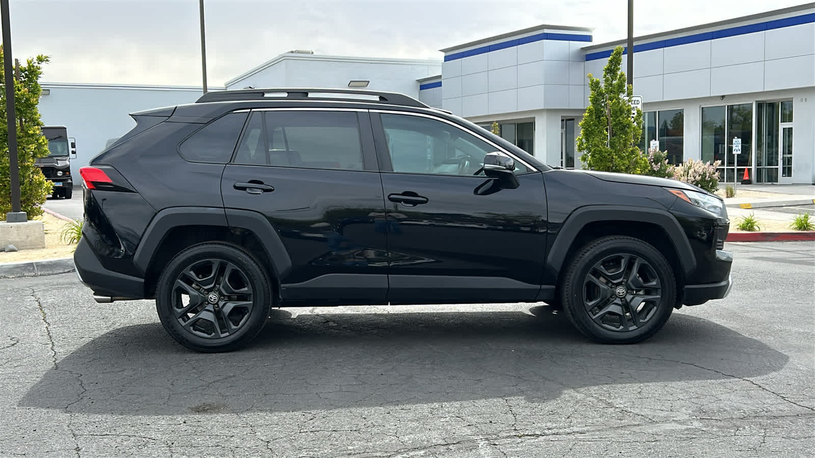 Thumbnail: 2024 Toyota RAV4 - 4