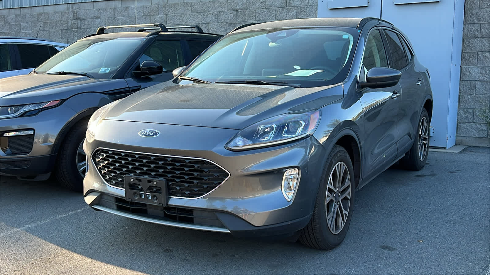 Thumbnail: 2022 Ford Escape - 1