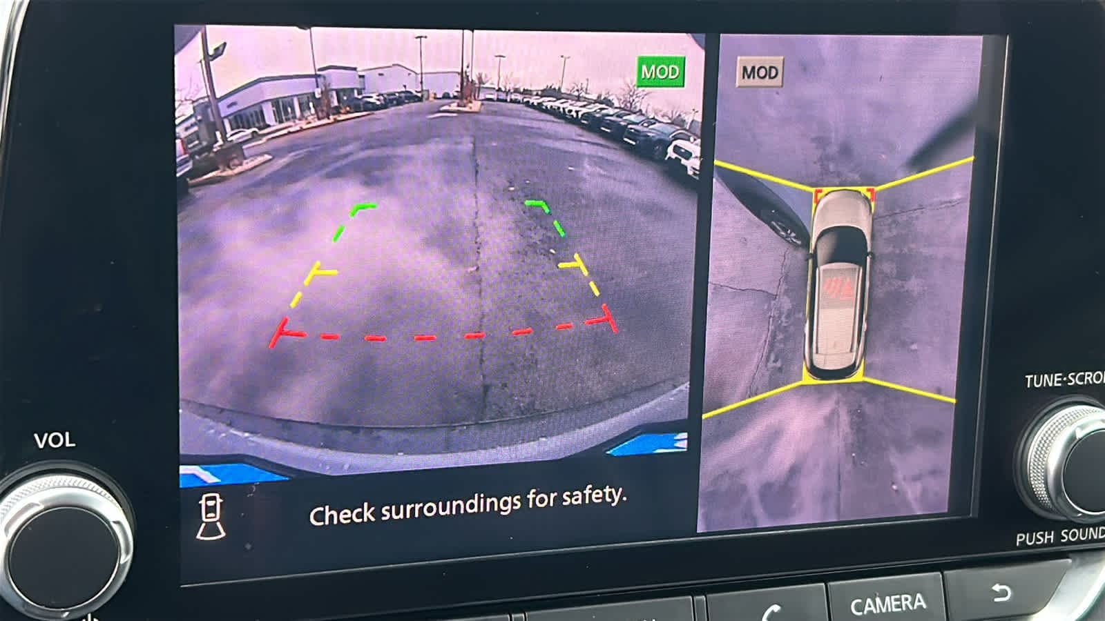 Thumbnail: 2021 Nissan Rogue - 16