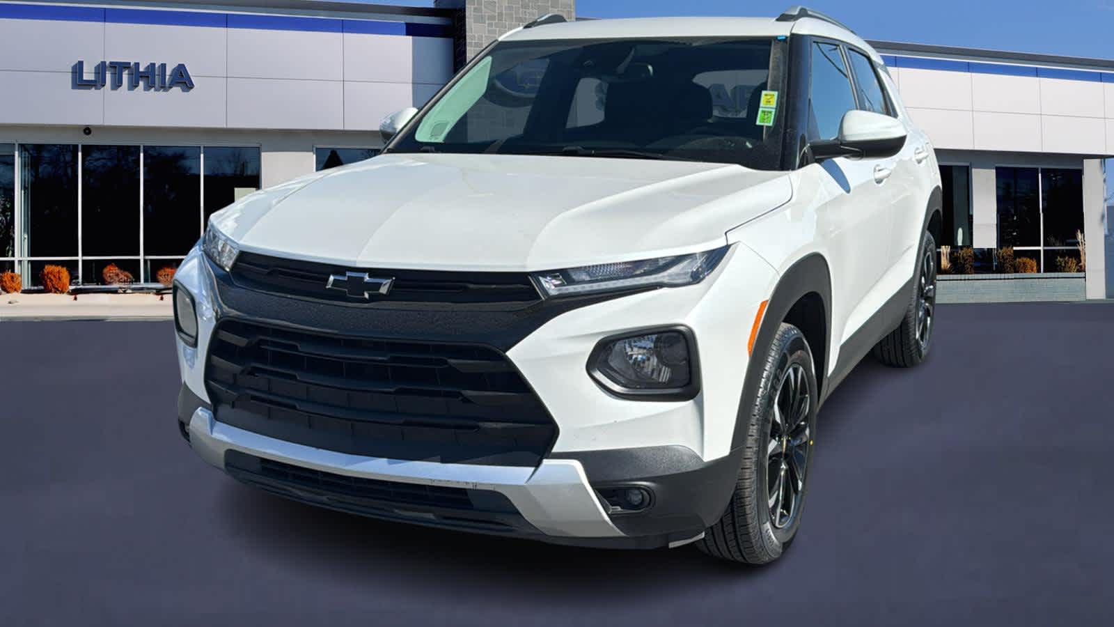 Thumbnail: 2022 Chevrolet TrailBlazer - 1