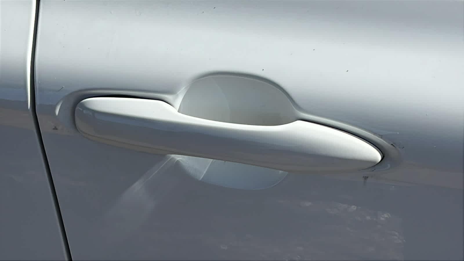 Thumbnail: 2022 Toyota Camry - 7