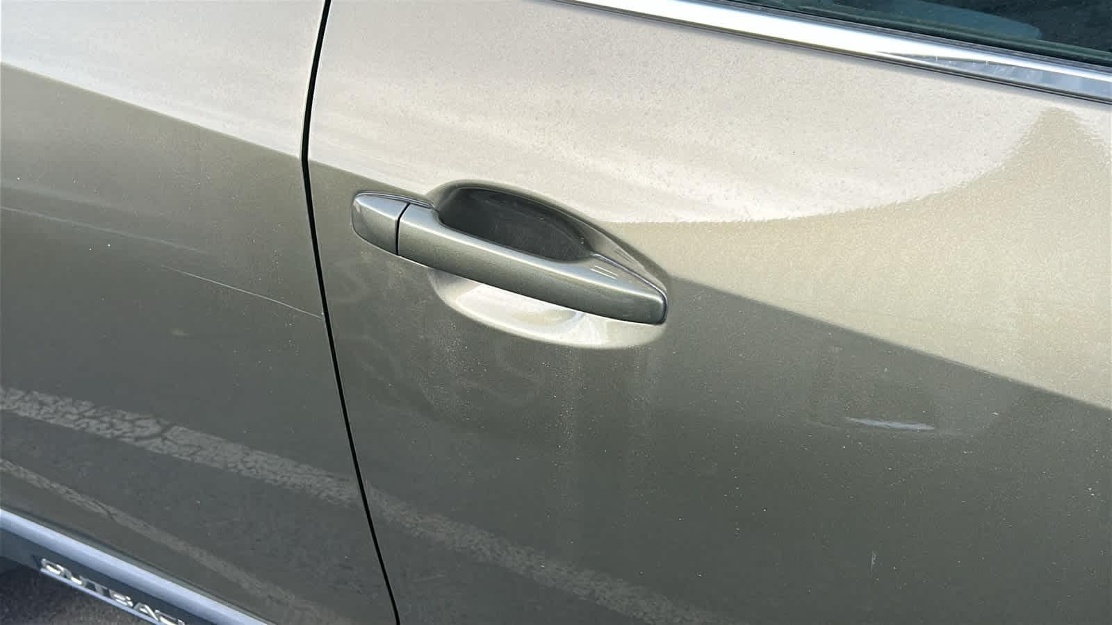 Thumbnail: 2022 Subaru Outback - 17