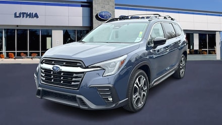 SUV Subaru Ascent Limited de 7 plazas 2024
