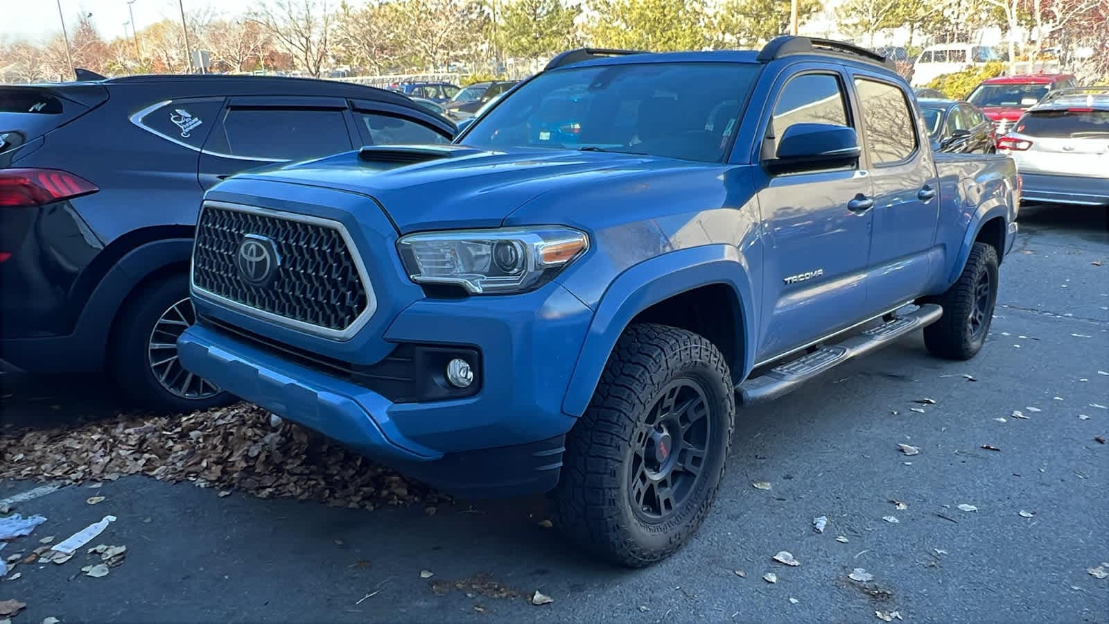 Thumbnail: 2019 Toyota Tacoma - 1
