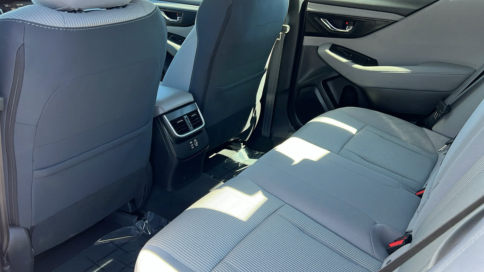 Thumbnail: 2025 Subaru Legacy - 25