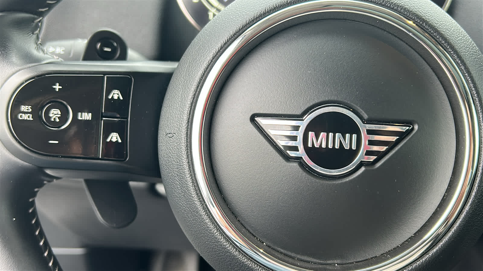 Thumbnail: 2024 MINI Cooper Countryman - 19