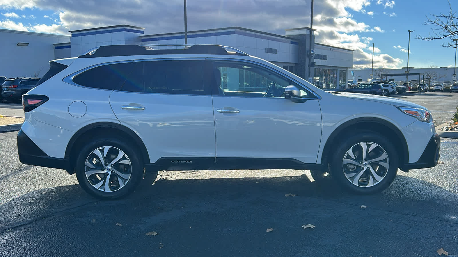 Thumbnail: 2020 Subaru Outback - 5