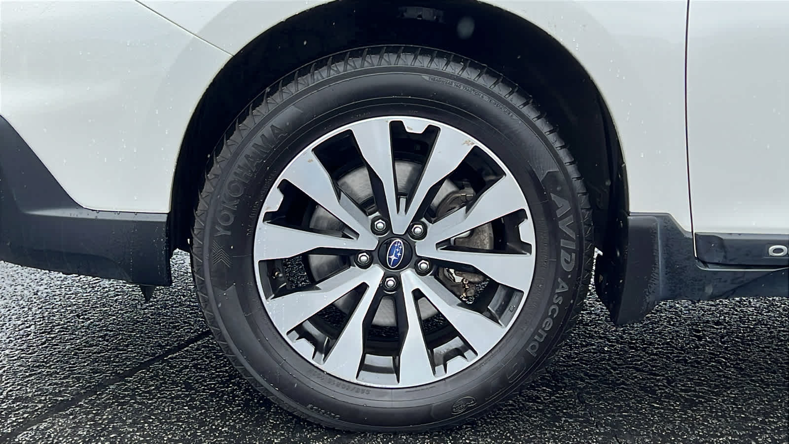 Thumbnail: 2016 Subaru Outback - 9