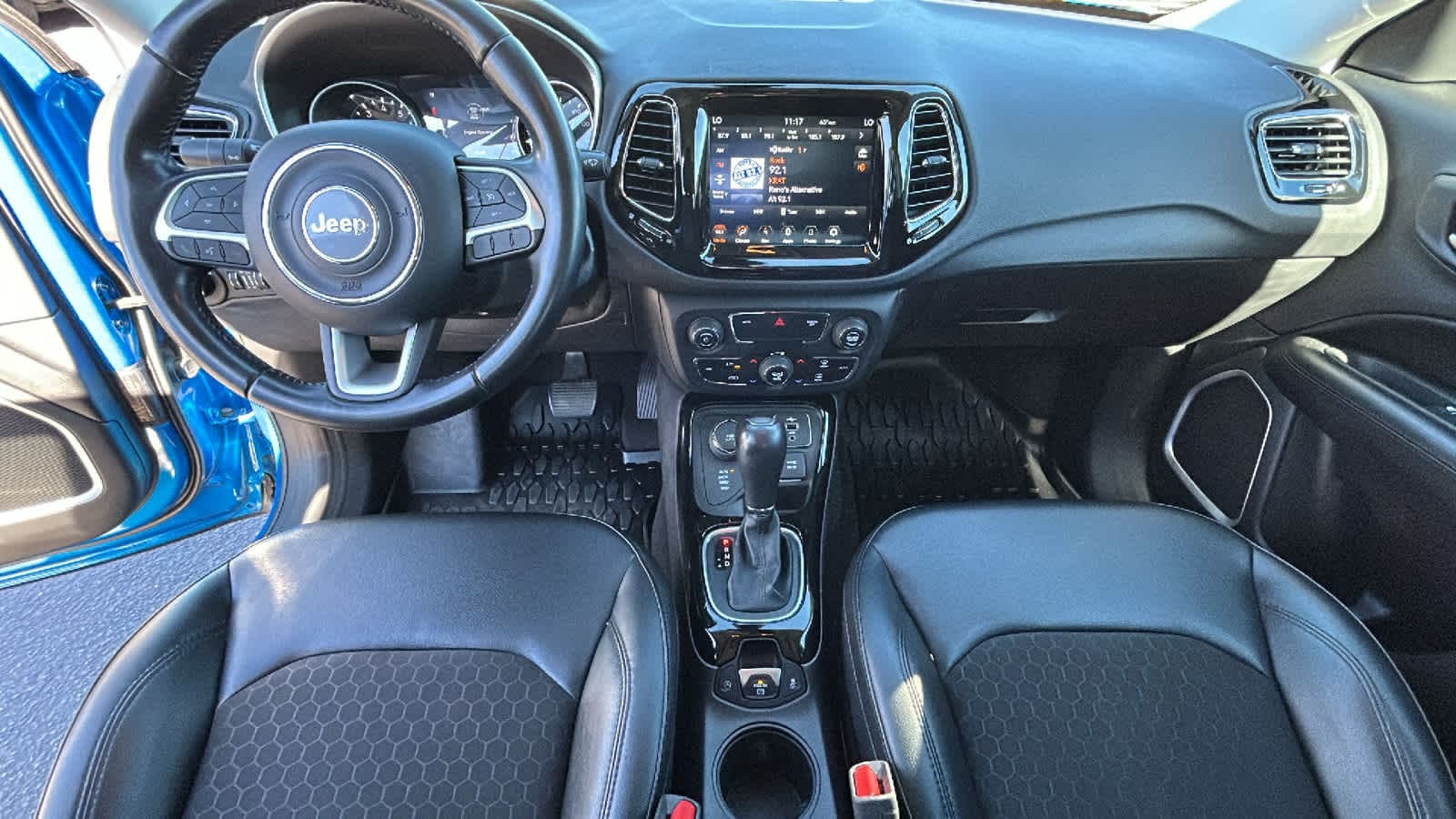 Thumbnail: 2020 Jeep Compass - 26