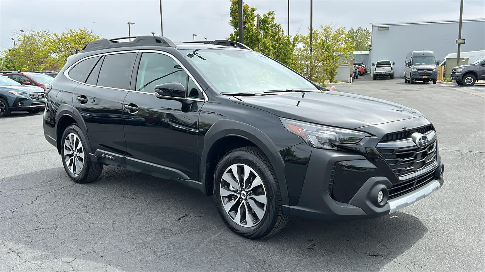 Thumbnail: 2025 Subaru Outback - 4