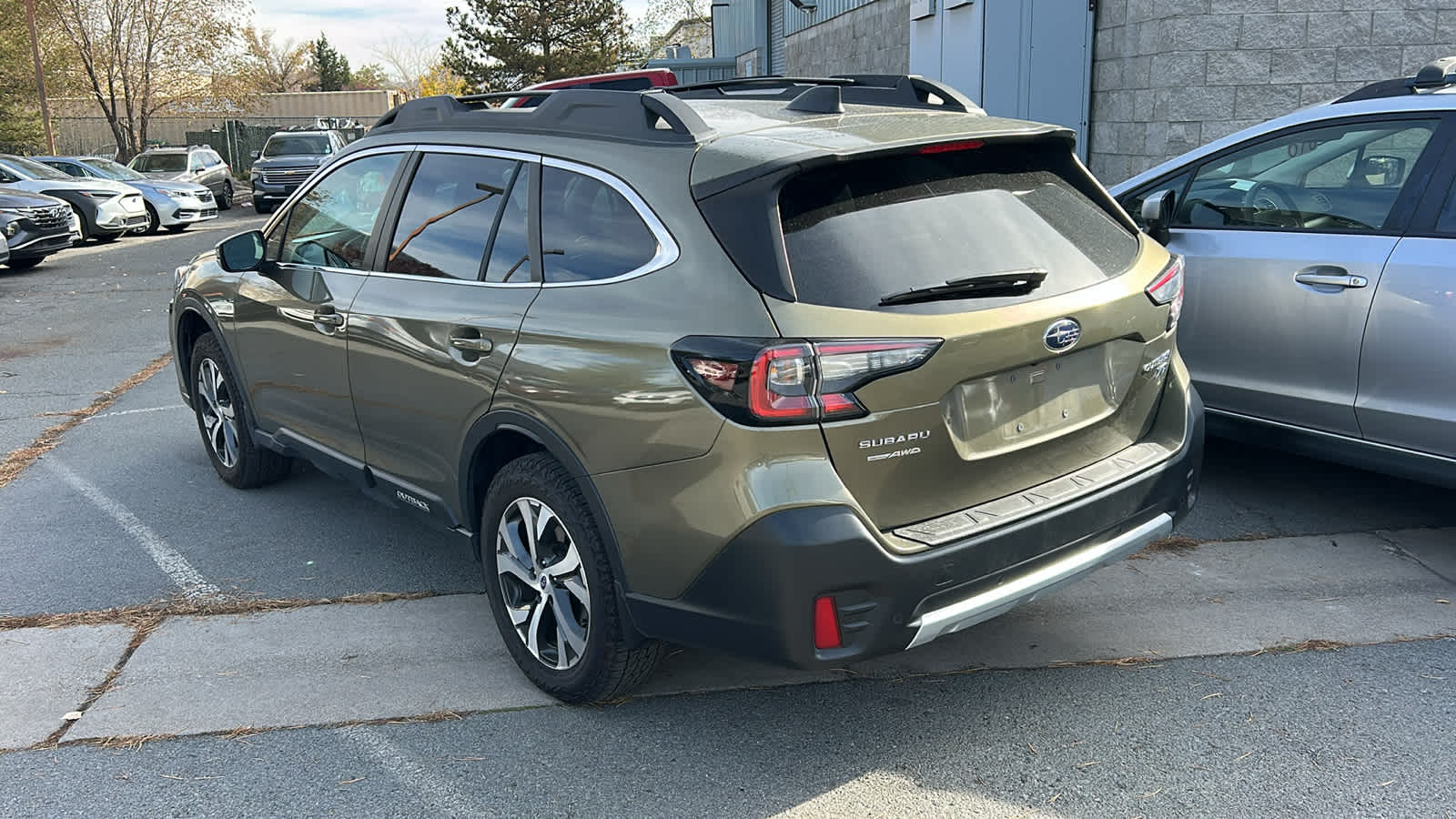 Thumbnail: 2022 Subaru Outback - 8