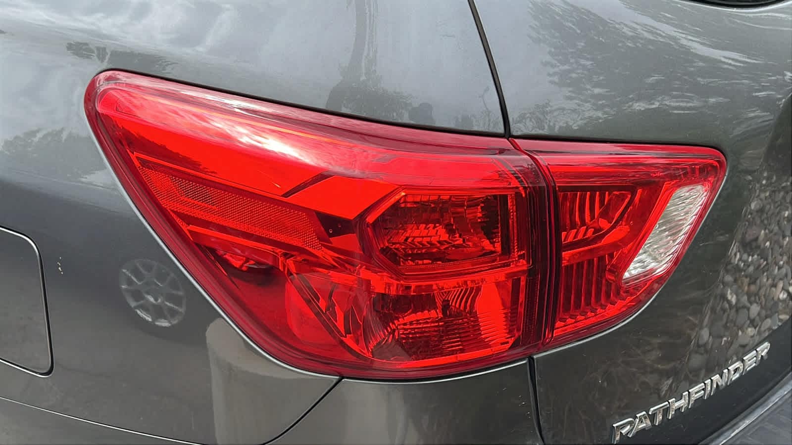 Thumbnail: 2020 Nissan Pathfinder - 15