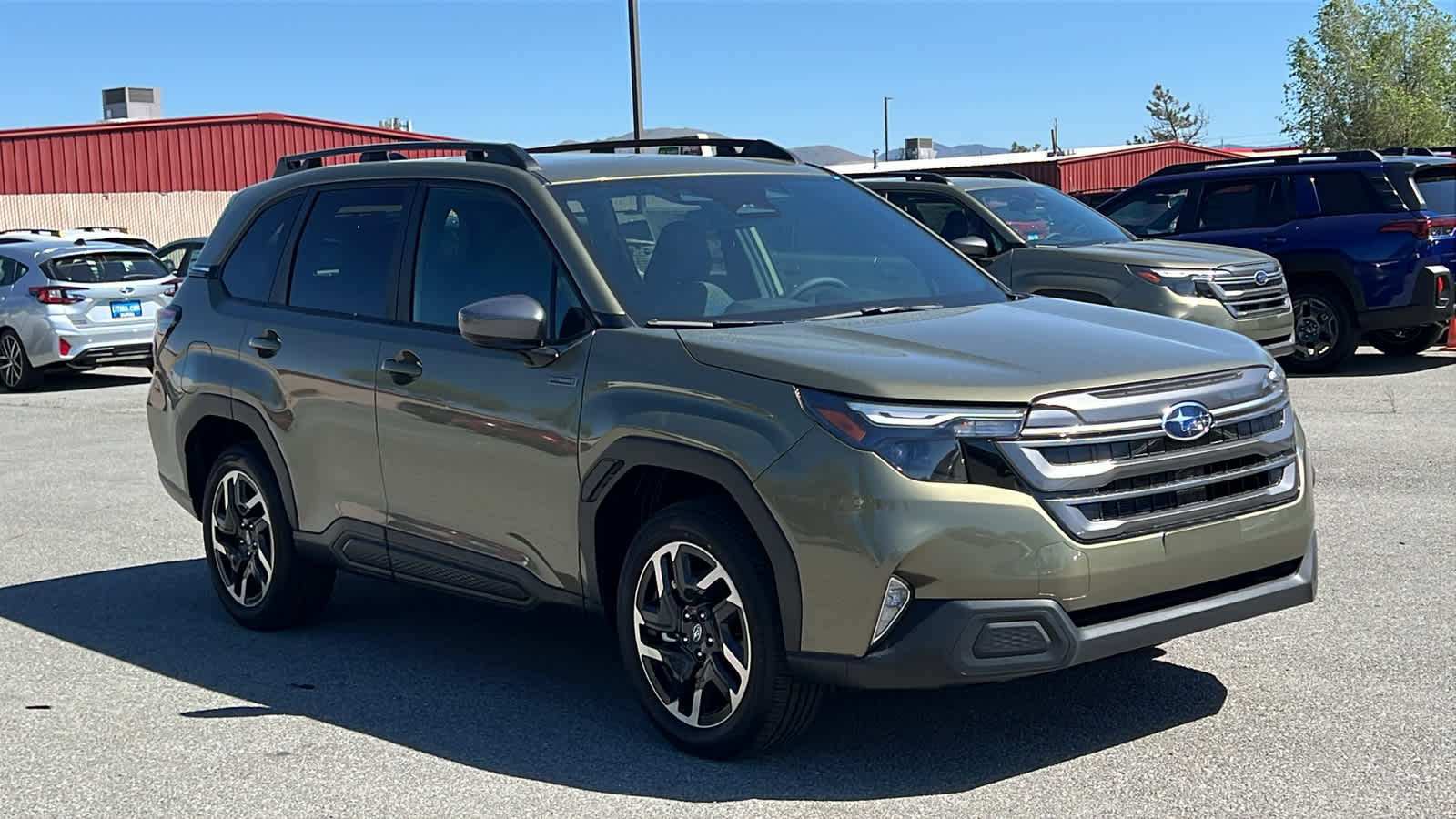 Thumbnail: 2026 Subaru Forester - 3
