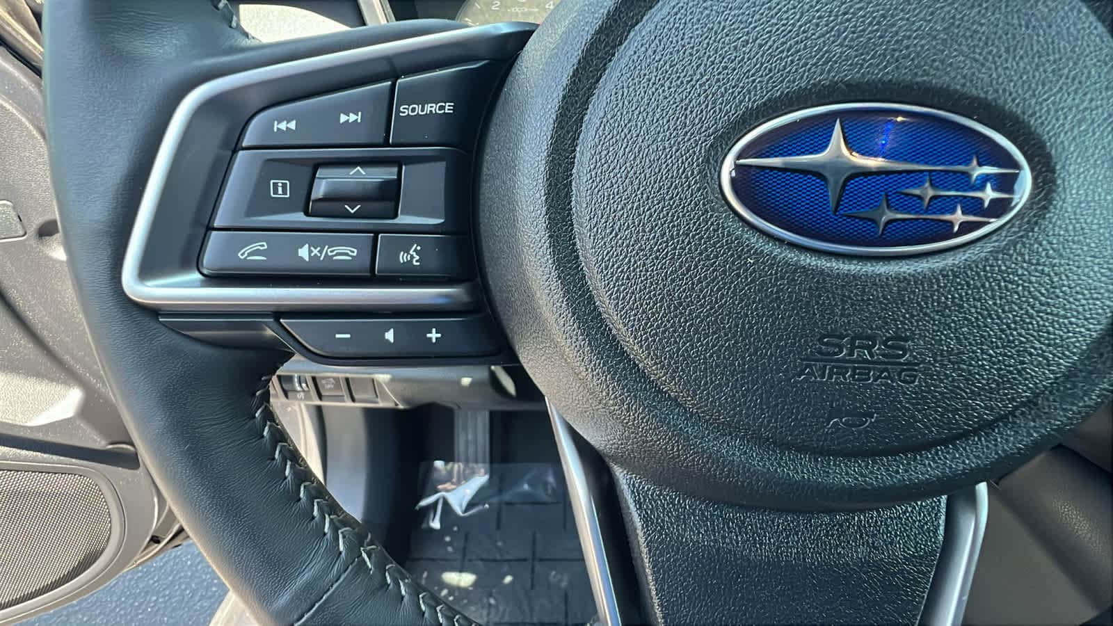 2024 Subaru Outback Touring 19