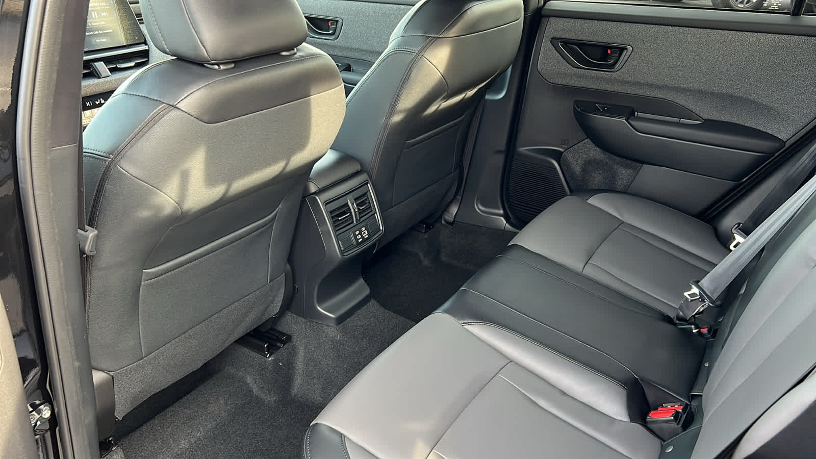 Thumbnail: 2026 Subaru Outback - 25