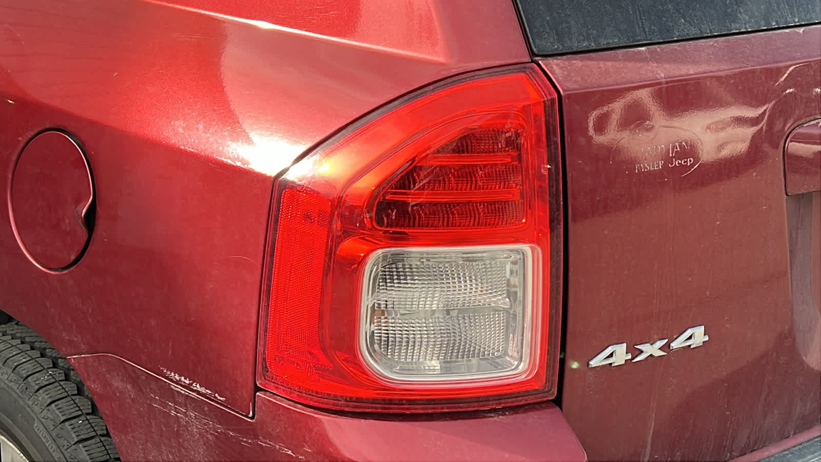 Thumbnail: 2011 Jeep Compass - 9