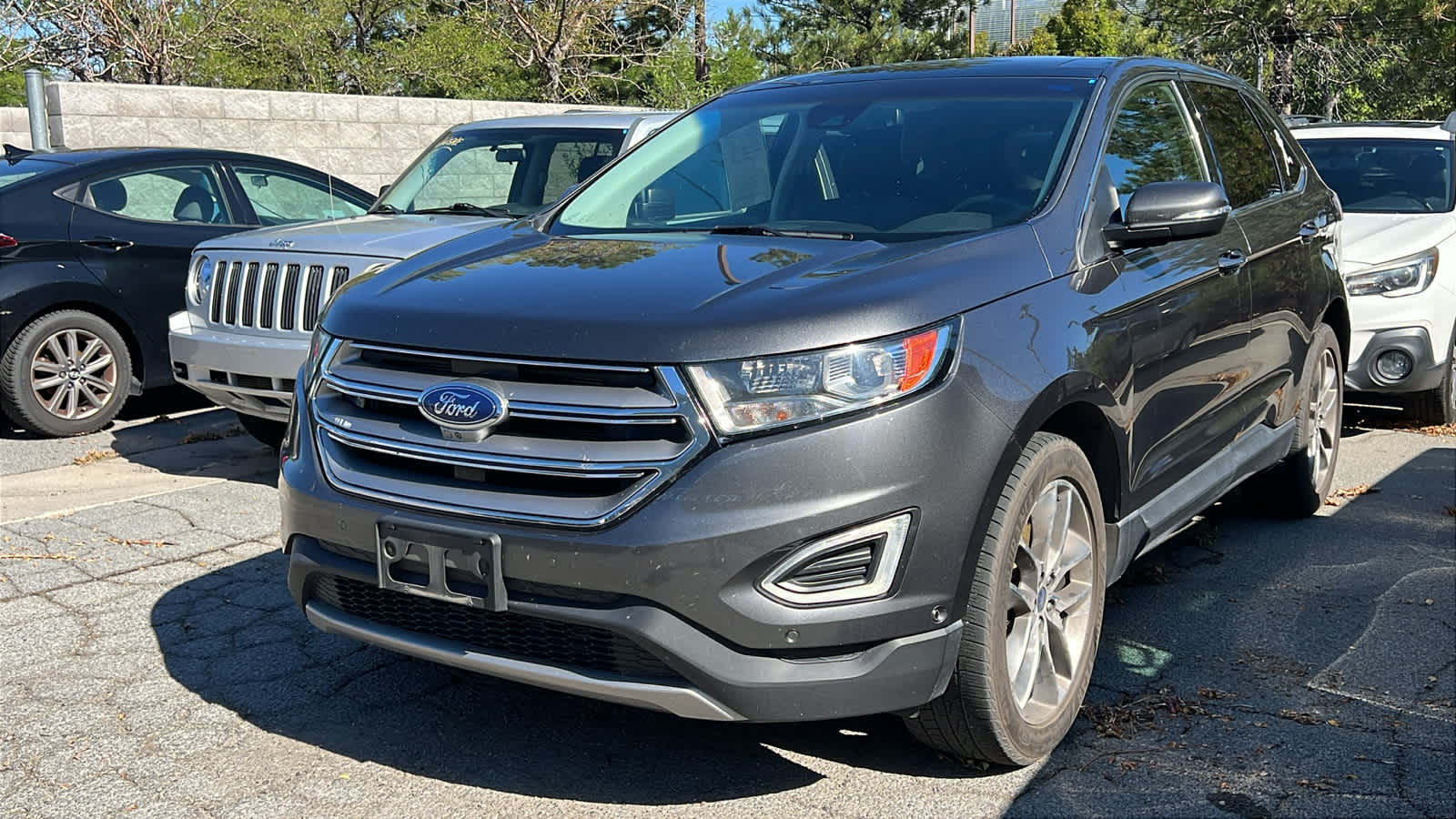 Thumbnail: 2016 Ford Edge - 1