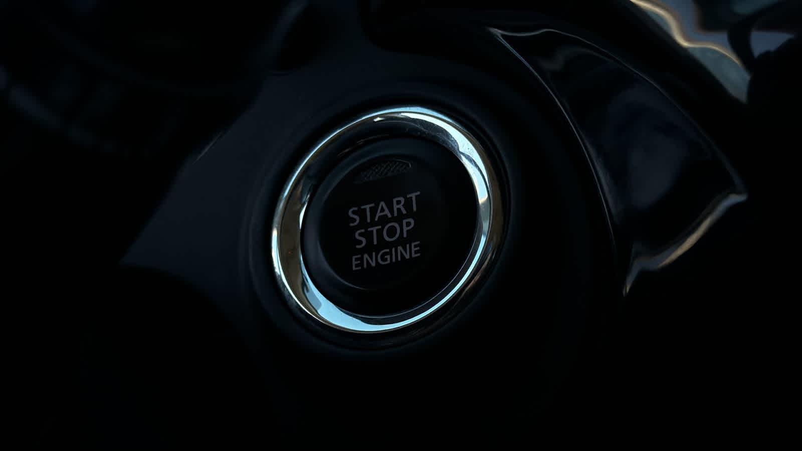 Thumbnail: 2018 Mitsubishi Outlander - 17