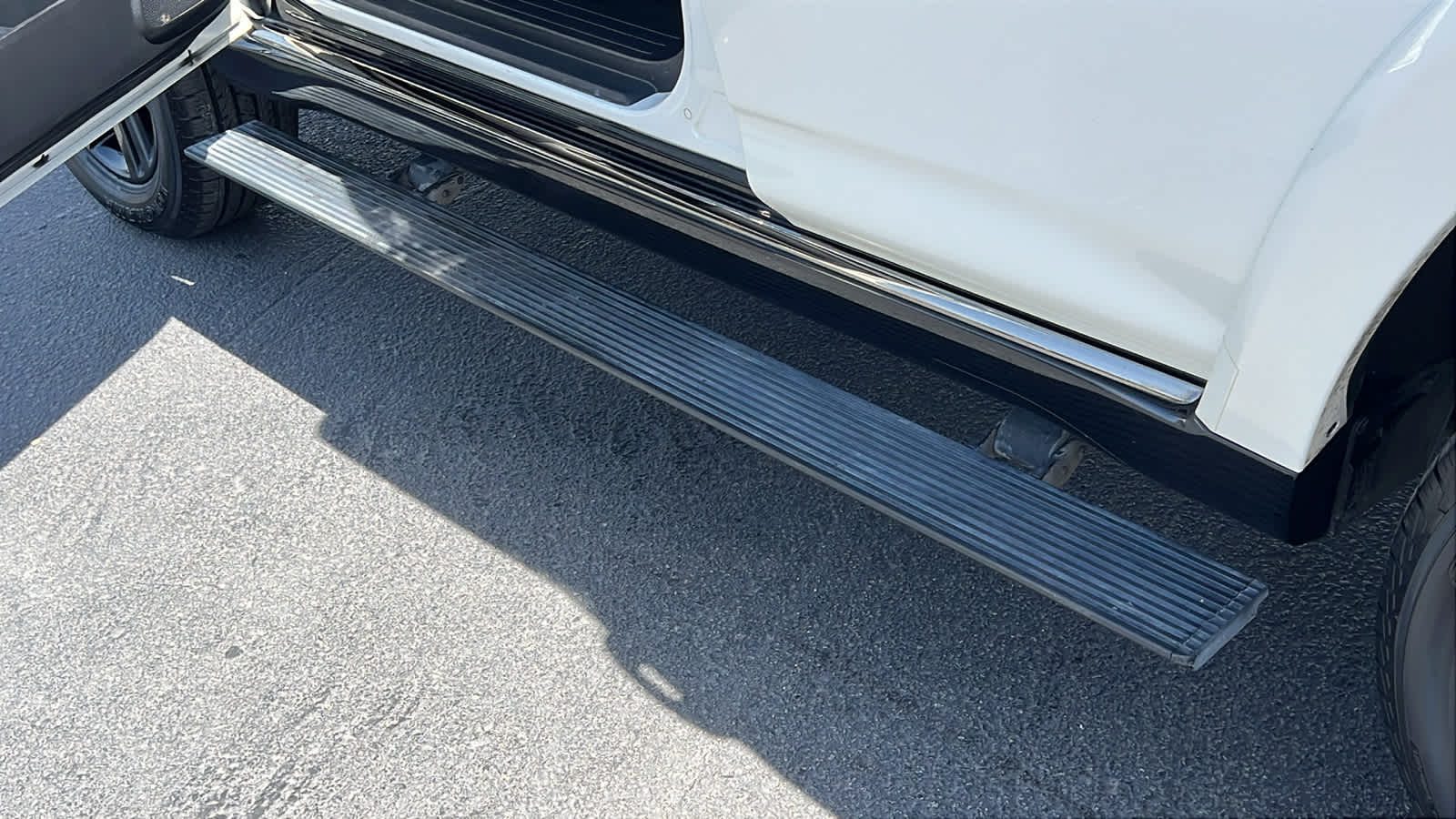 Thumbnail: 2020 Toyota 4Runner - 32