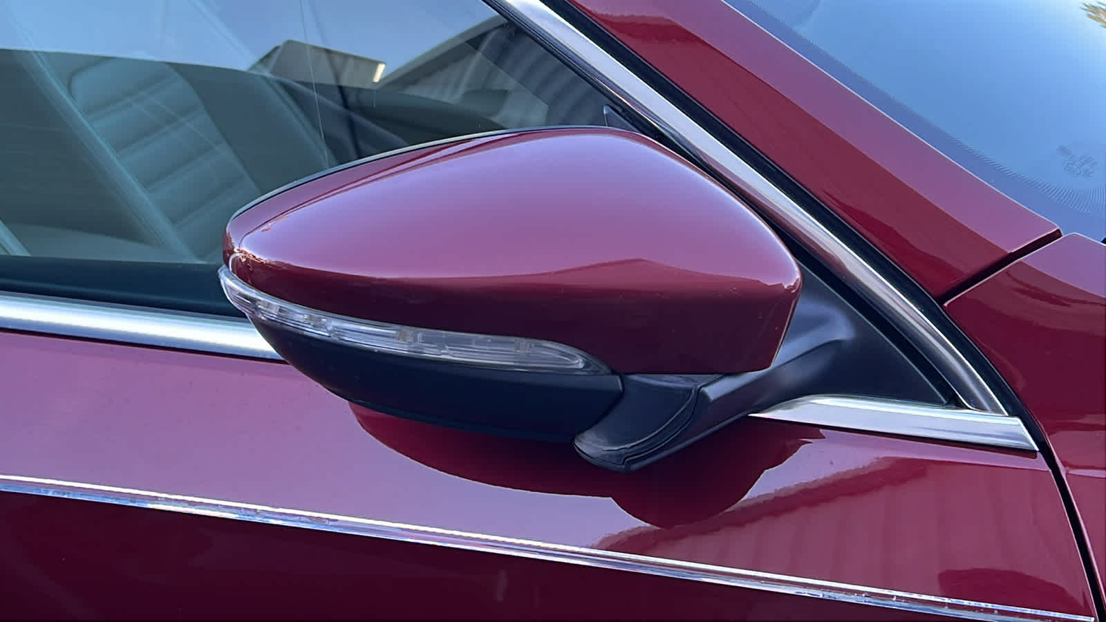 Thumbnail: 2017 Volkswagen Passat - 7