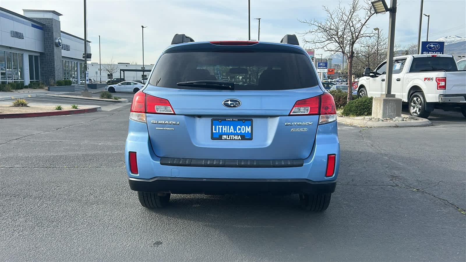 Thumbnail: 2011 Subaru Outback - 6