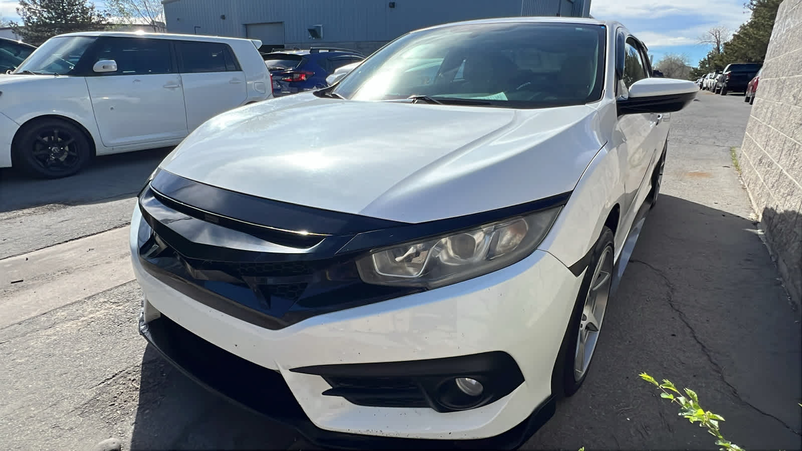 Thumbnail: 2017 Honda Civic - 1