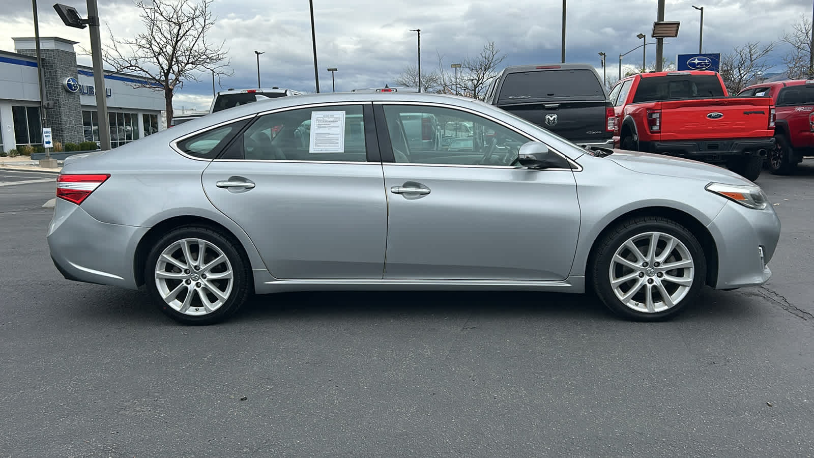 Thumbnail: 2015 Toyota Avalon - 4