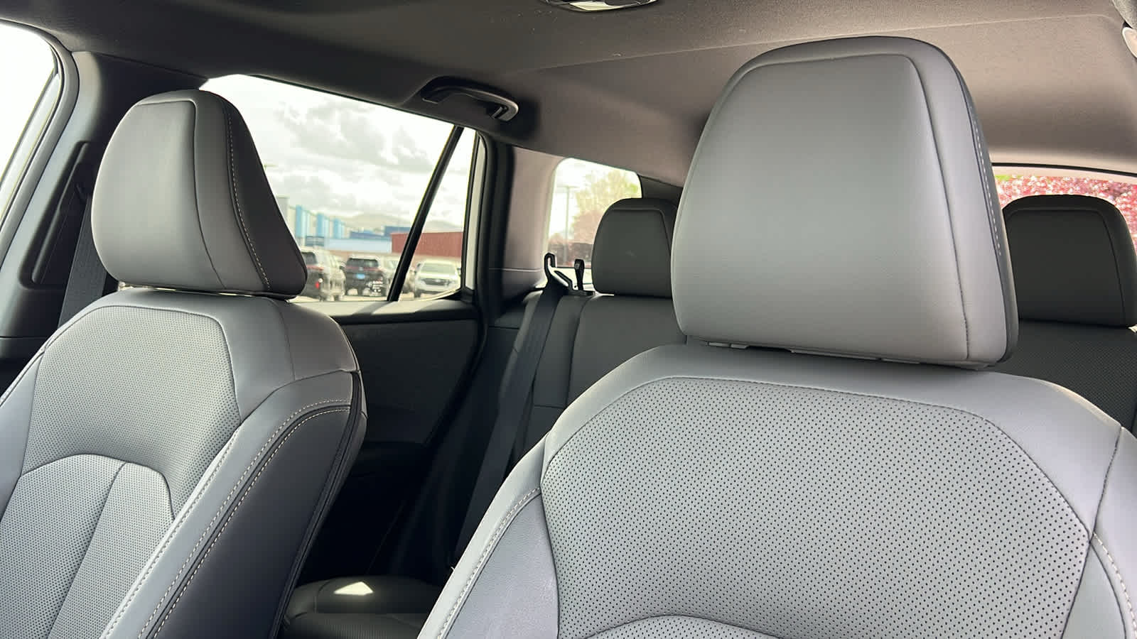 2026 Subaru Outback Limited - Photo 11