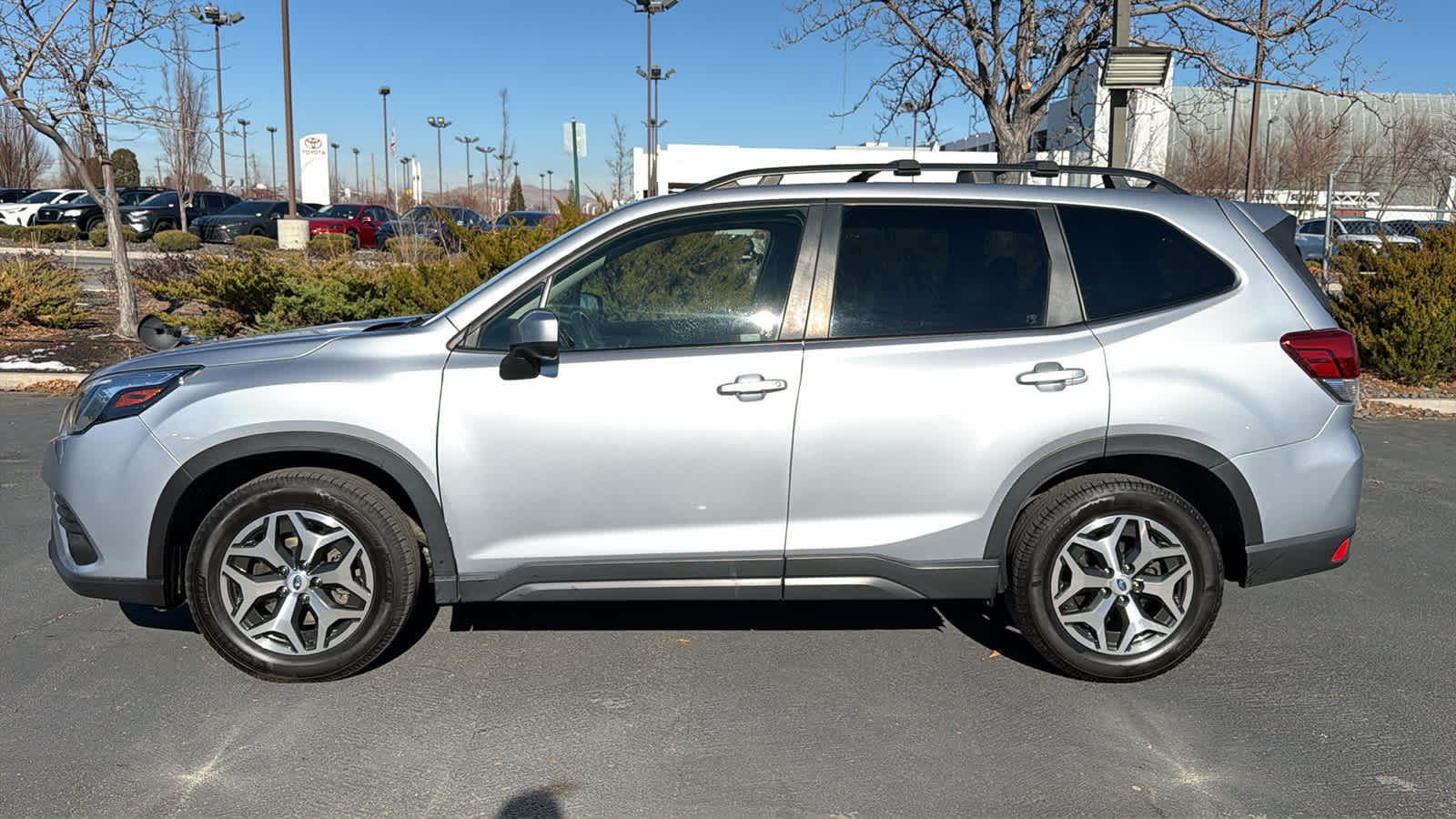 Thumbnail: 2022 Subaru Forester - 8