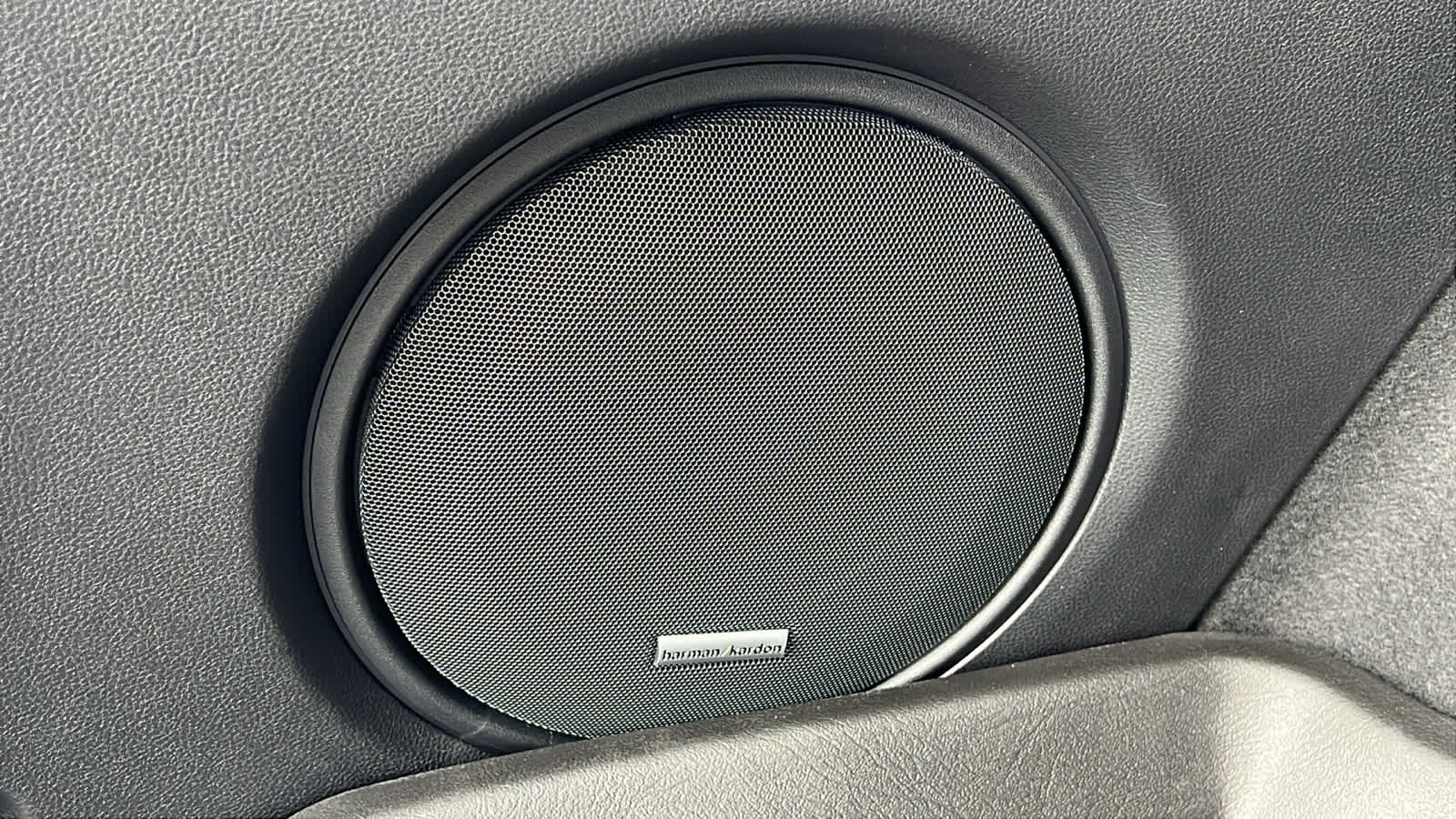 Thumbnail: 2025 Subaru Outback - 31