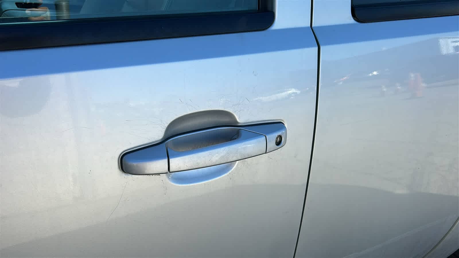 Thumbnail: 2011 Chevrolet Tahoe - 6