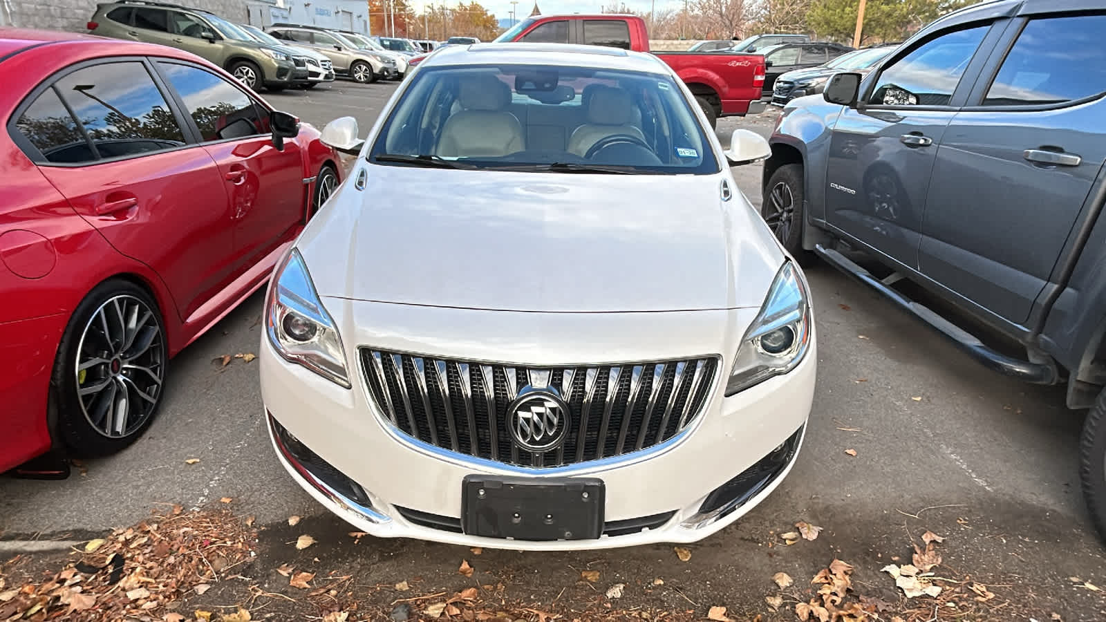 Thumbnail: 2016 Buick Regal - 21