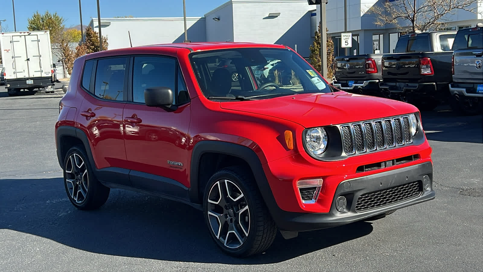 Thumbnail: 2021 Jeep Renegade - 3
