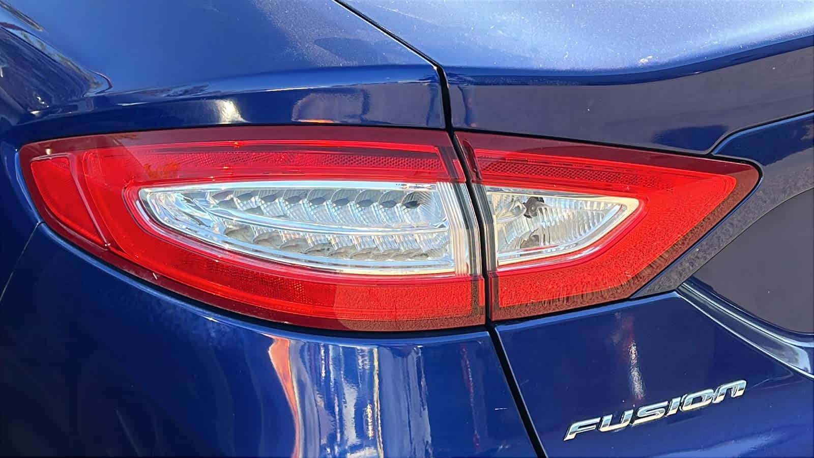 Thumbnail: 2014 Ford Fusion - 16