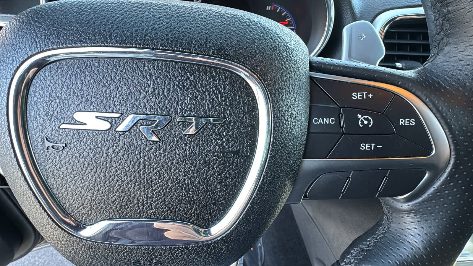 Thumbnail: 2014 Jeep Grand Cherokee - 20