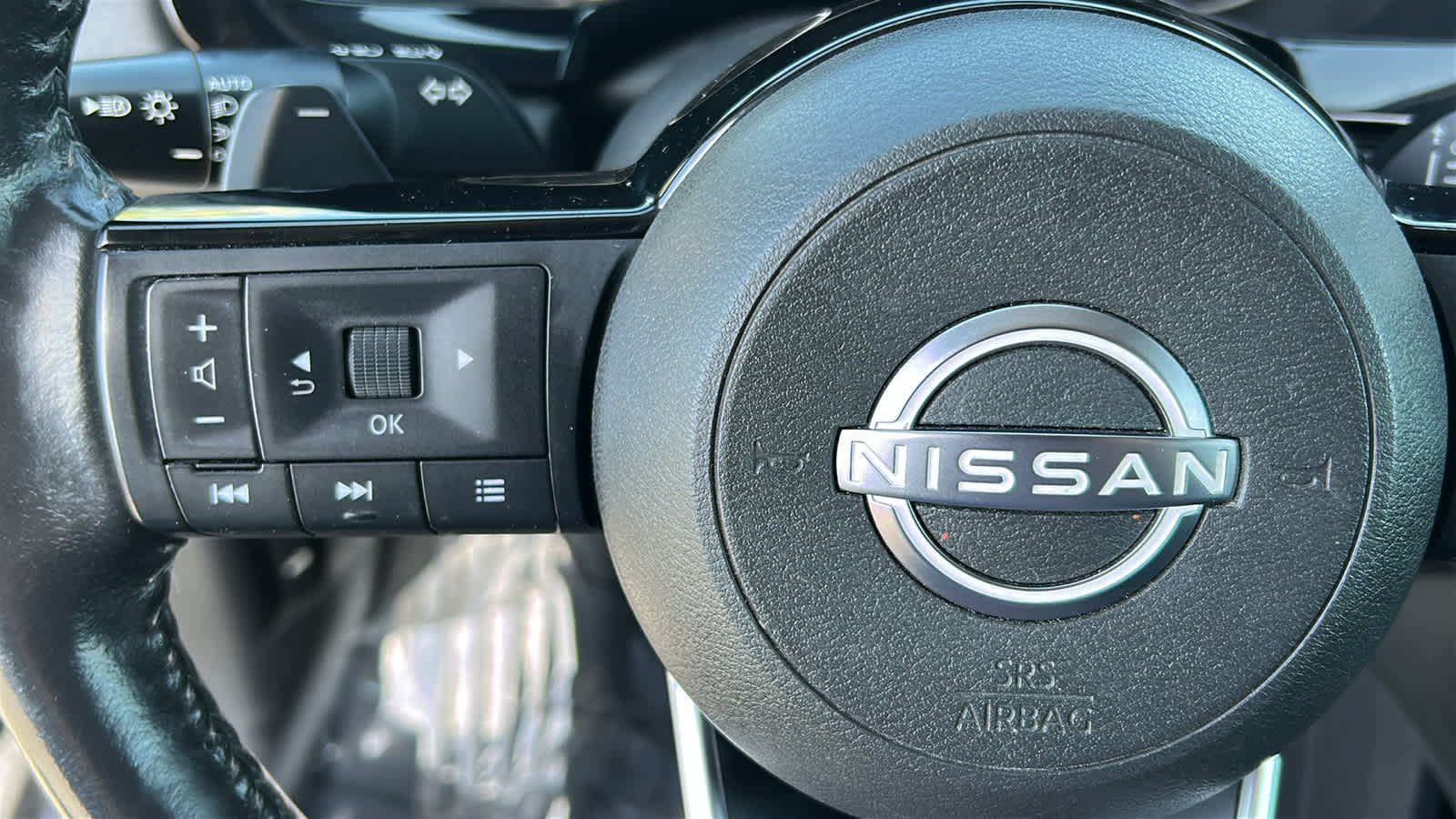 Thumbnail: 2022 Nissan Pathfinder - 19