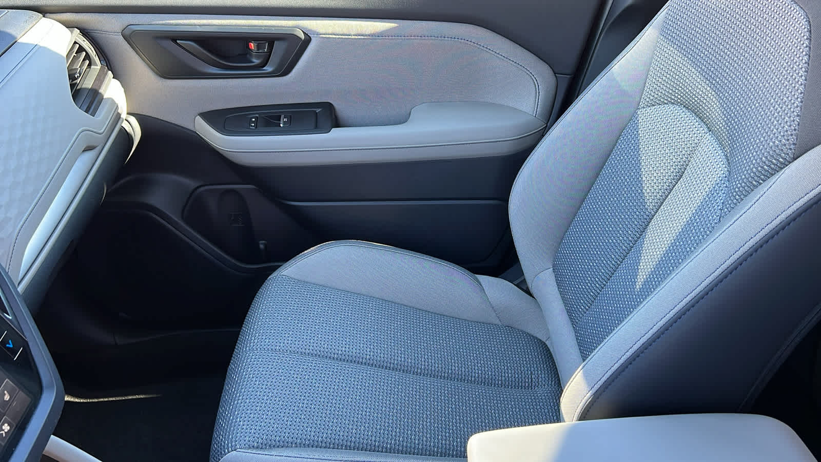 Thumbnail: 2026 Subaru Forester - 12