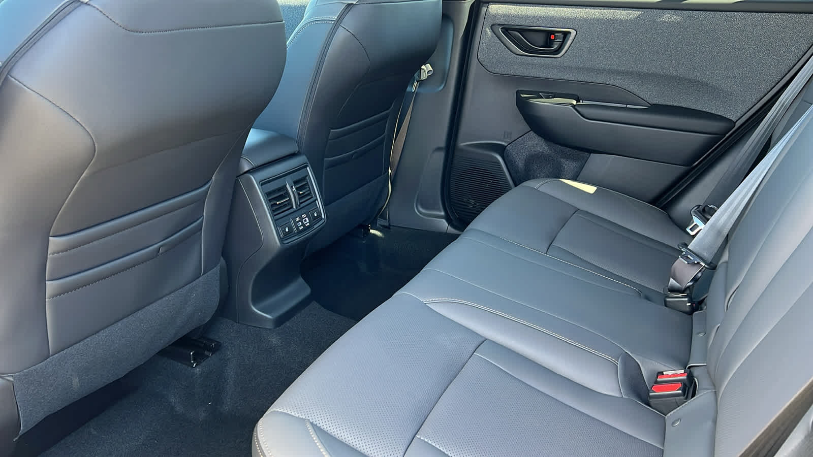 2026 Subaru Outback Limited - Photo 24