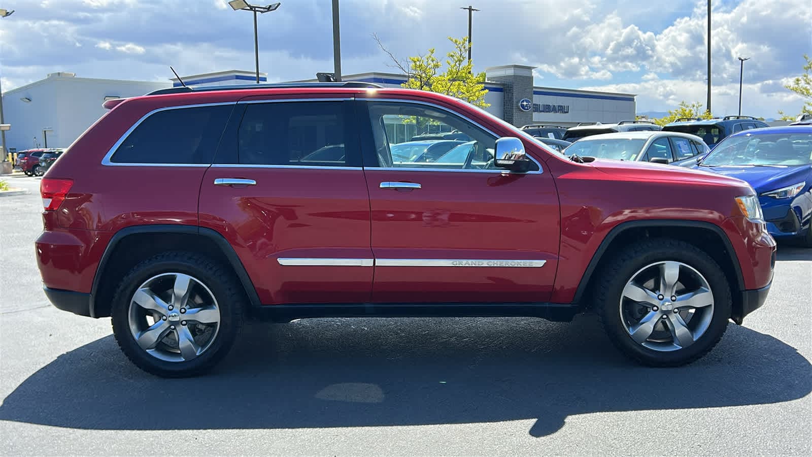 Thumbnail: 2011 Jeep Grand Cherokee - 4