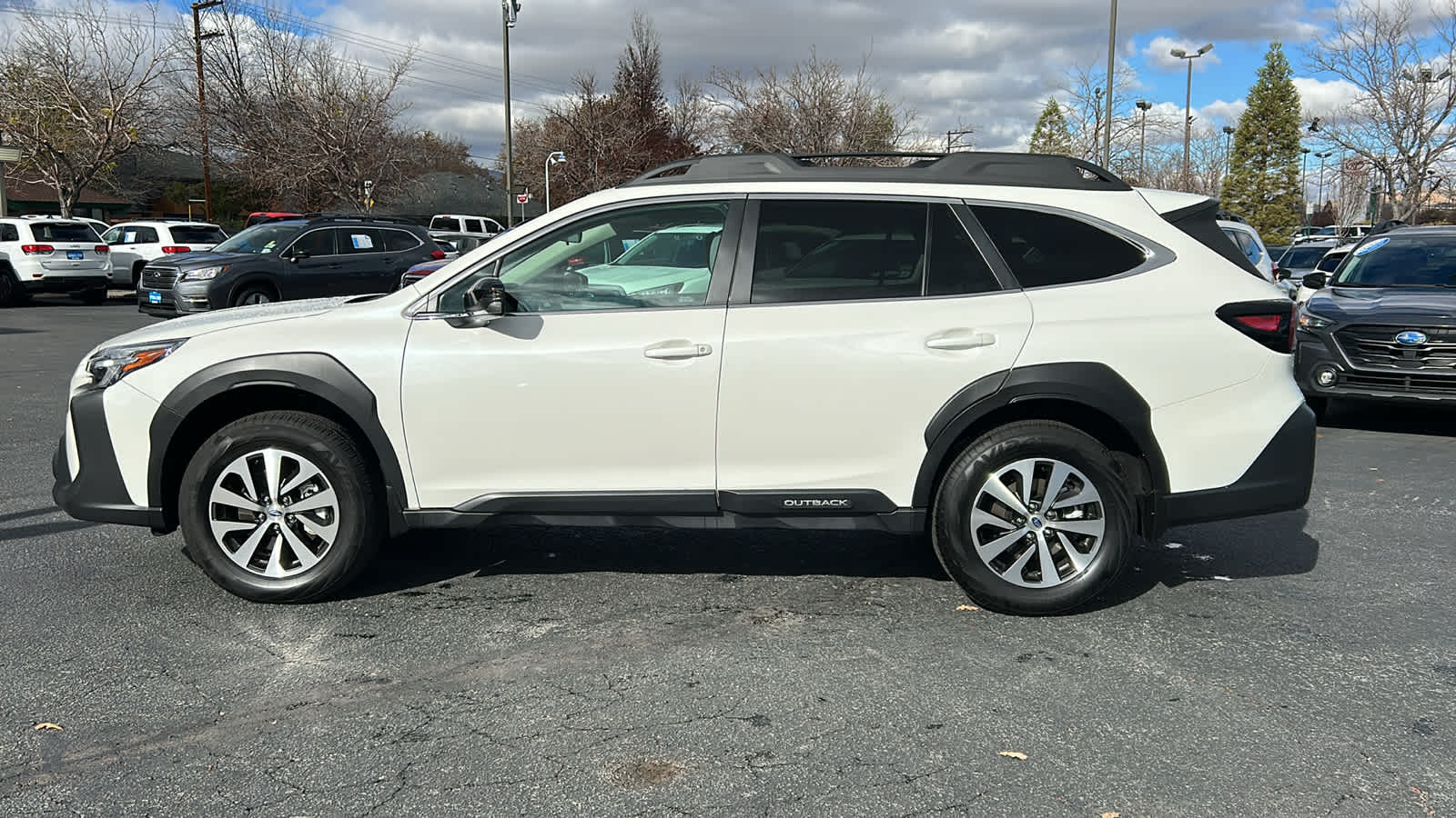 Thumbnail: 2025 Subaru Outback - 8