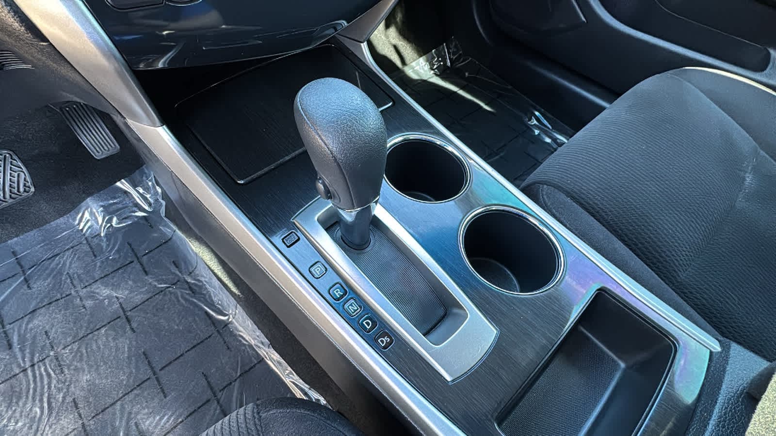 Thumbnail: 2013 Nissan Altima - 13