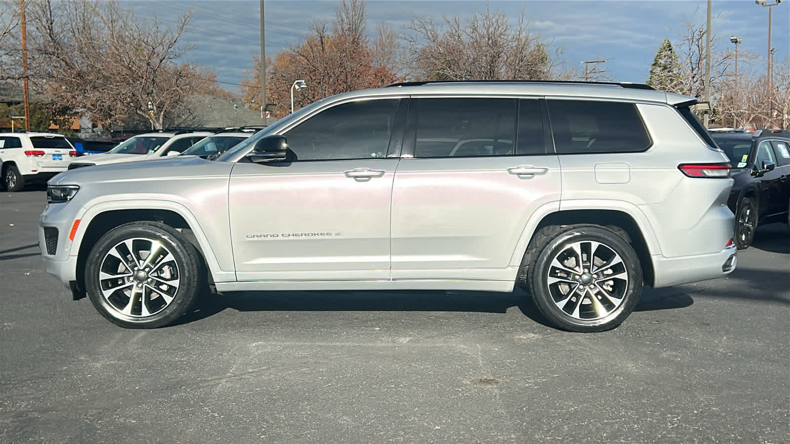 Thumbnail: 2021 Jeep Grand Cherokee L - 8