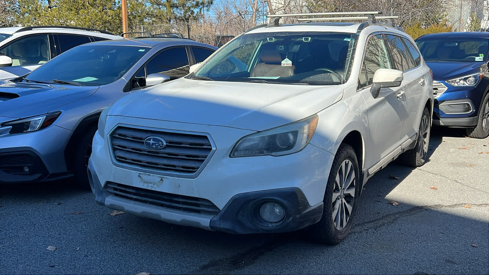2017 Subaru Outback Touring's photo