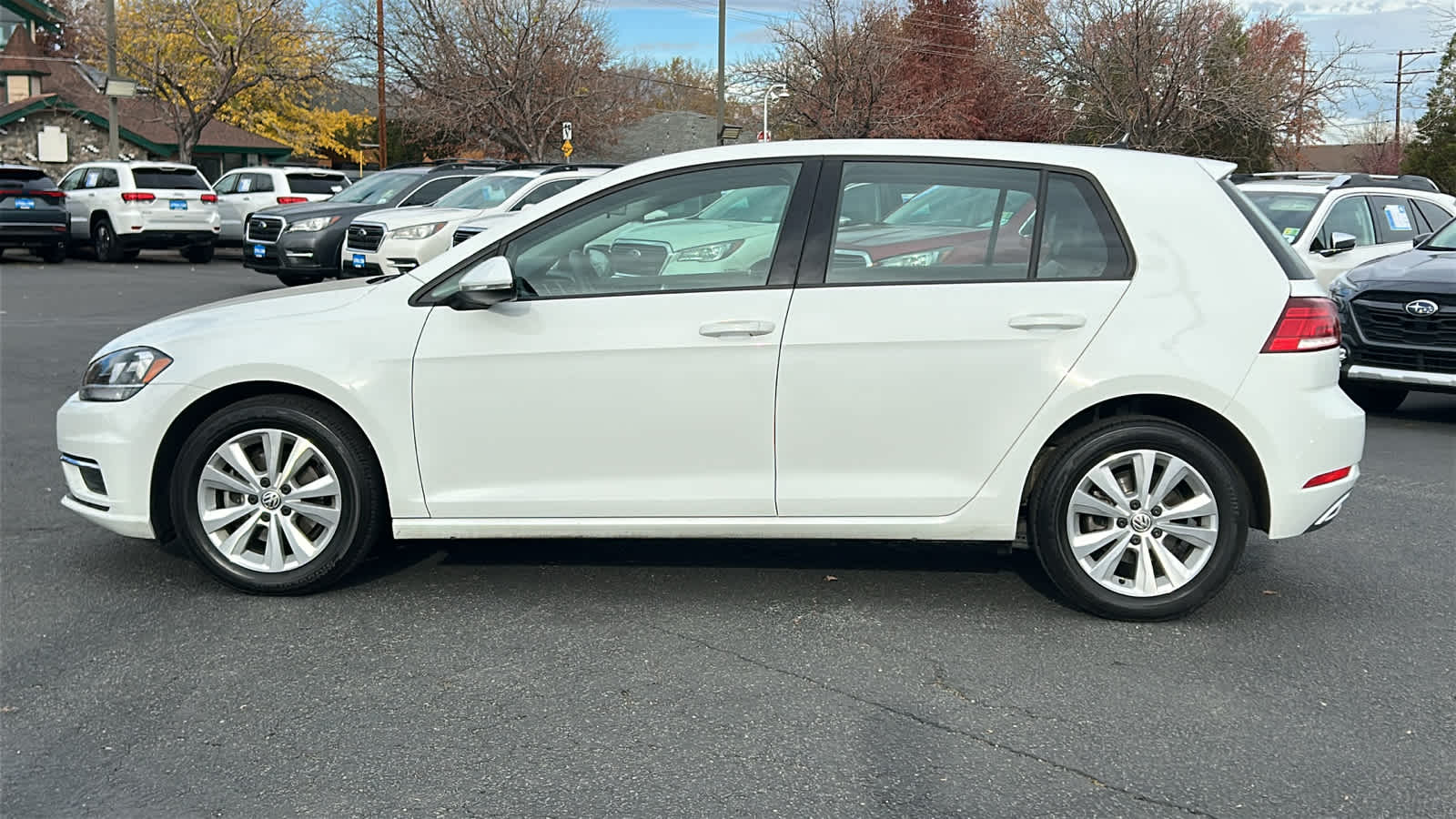 Thumbnail: 2020 Volkswagen Golf - 8